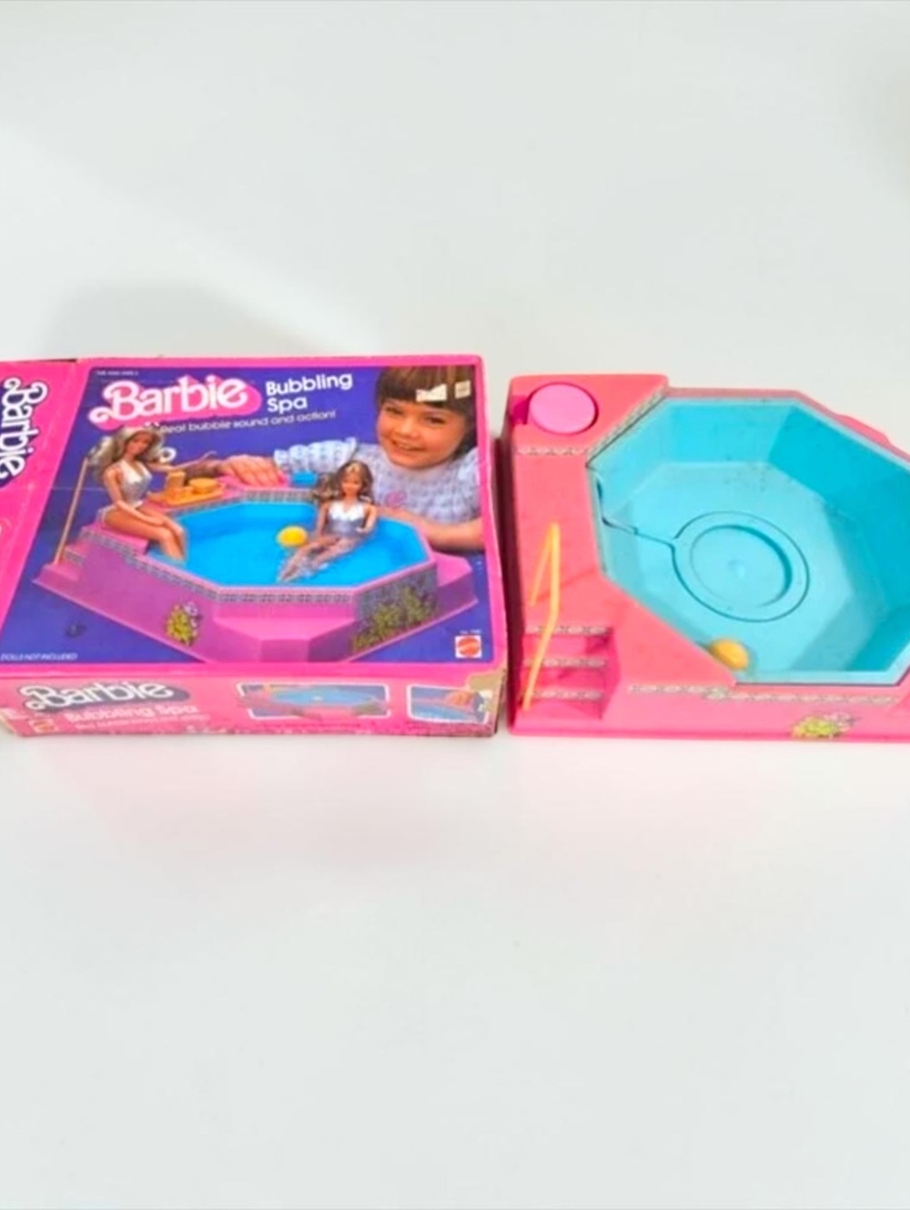 Vintage 1983 Barbie Bubbling Spa Hot Tub Playset Mattel No. 7145 With OG Box
